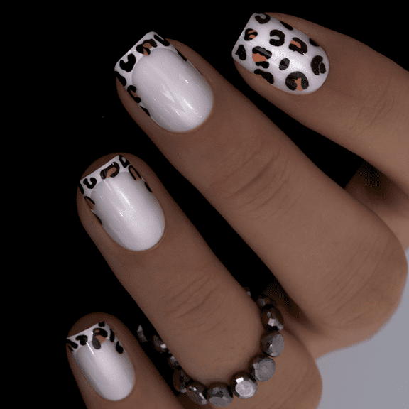CurvLife Leopard Chic Press-On Nails - 24PCS Medium Square, Minimalist Animal Print, Non-Toxic & Reusable