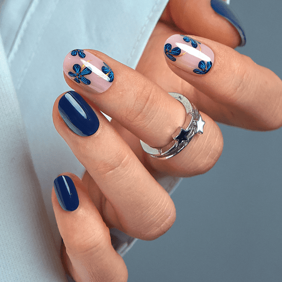 CurvLife Navy Petal Press-On Nails - 30PCS, Oval, Easy Apply, Non-Toxic & Reusable