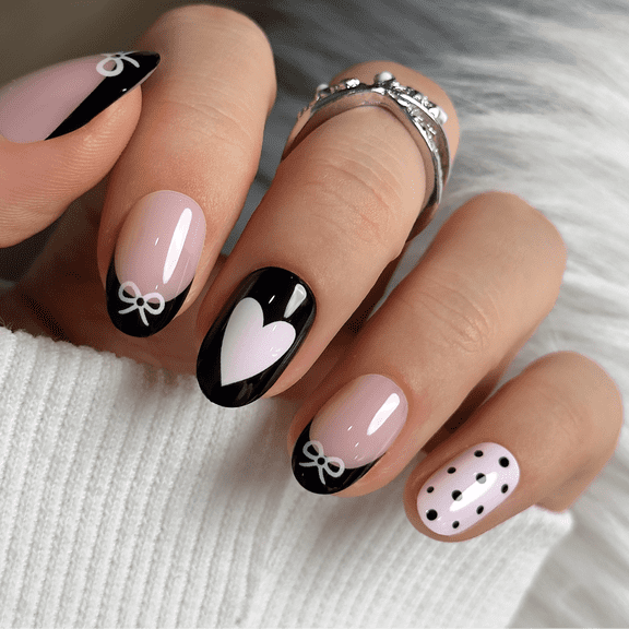 Curvlife extra-short oval heart acrylic press on nails pink glossy-shiny patterns-prints for valentines-daystick on nails easy apply nail art