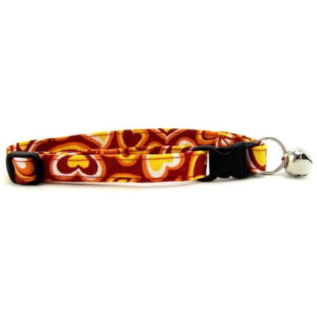 Curvy Hearts Cat Collar