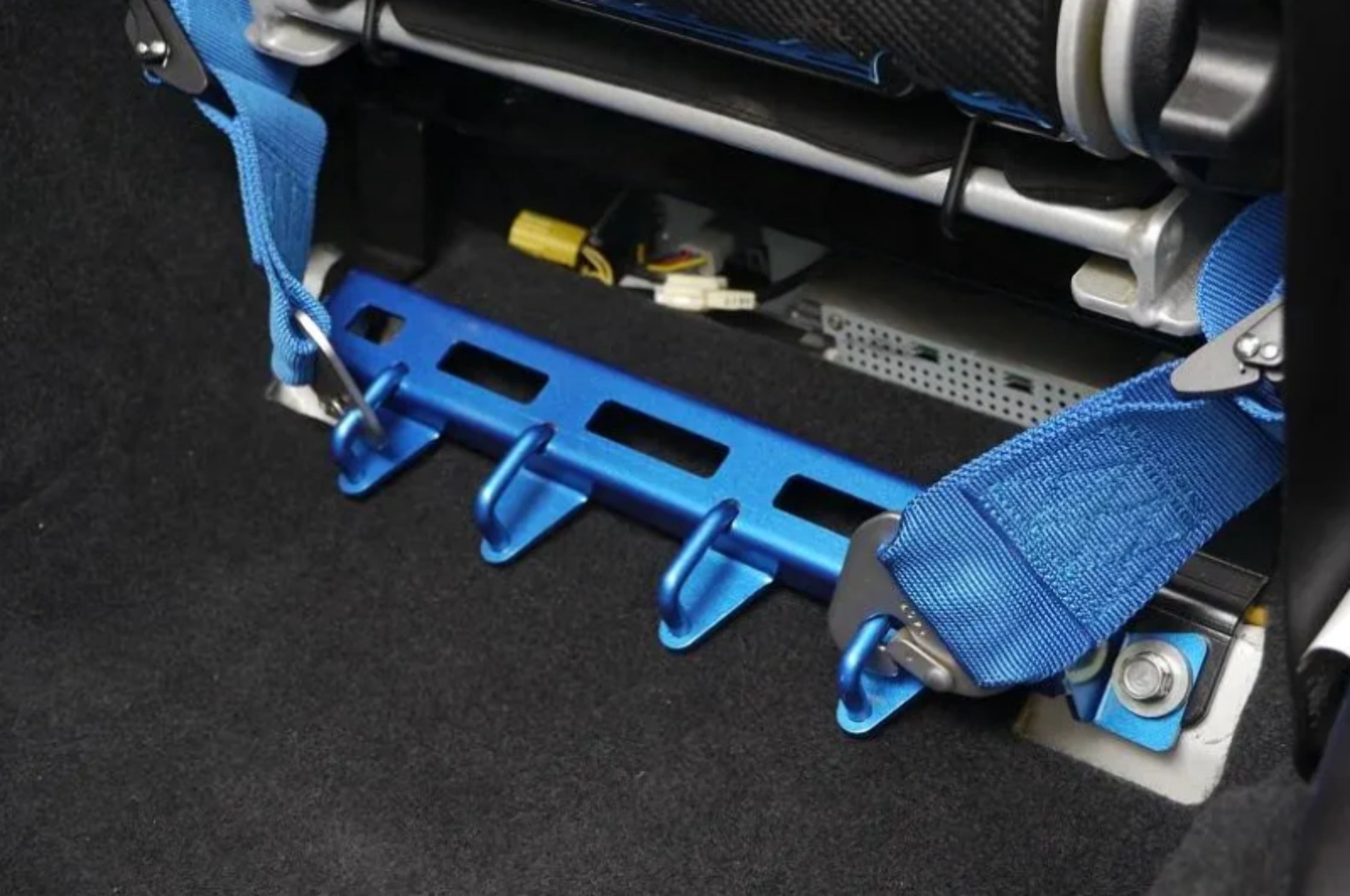 Cusco Power Brace, Seat Rail Plus Set (Right Left) 15-21Subaru WRX STi WRX