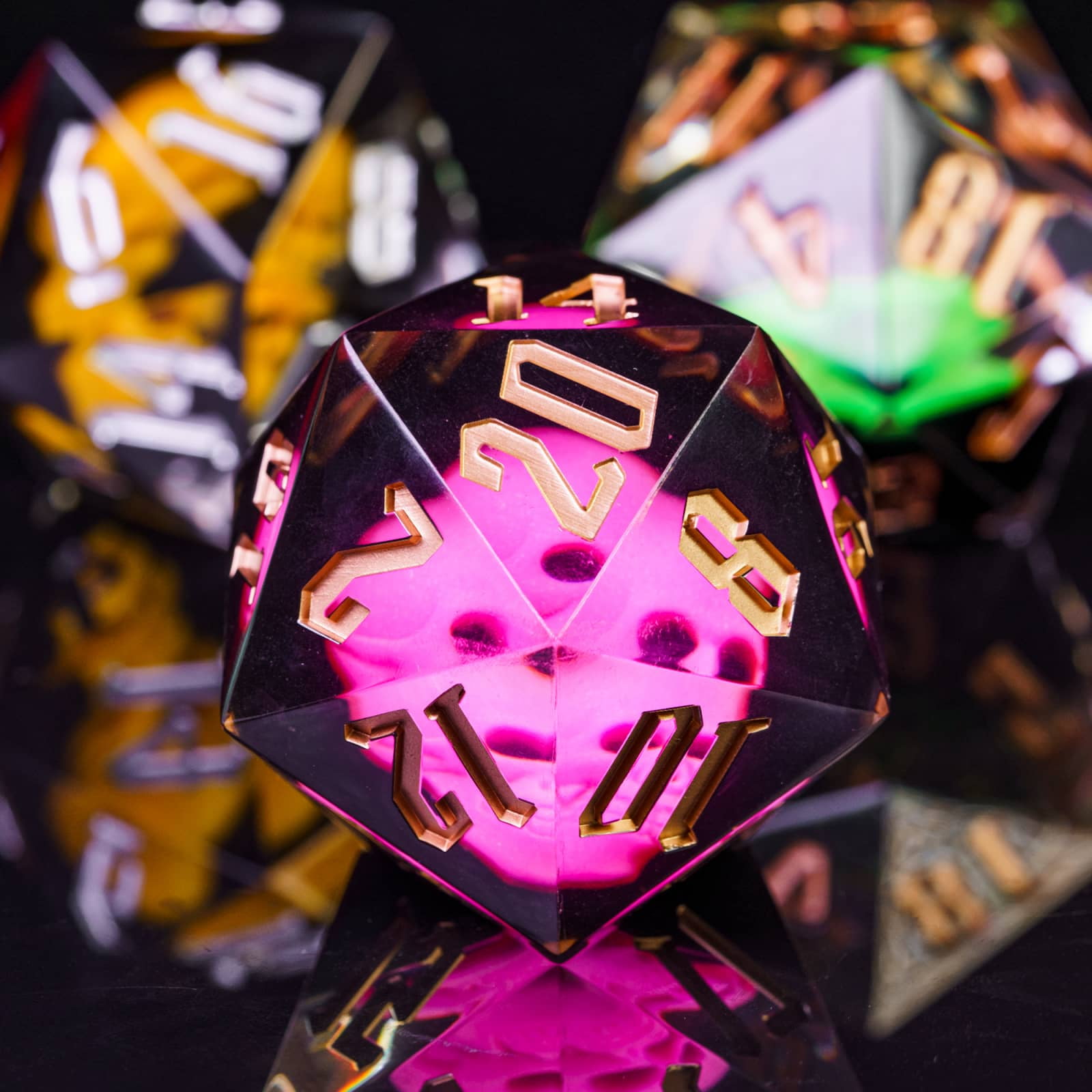 Cusdie 55MM D20 DND Dice Sharp Edges Dice, 20 Sided Resin Skull Dice, Single D20 Polyhedral Dice with Gift Box for Dungeons and Dragons TTRPG Role Playing Game Pathfinder
