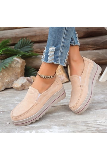 footwear for casual dress Tips for Wearing Casual Shoes to a Party  Fashion Gone Rogue