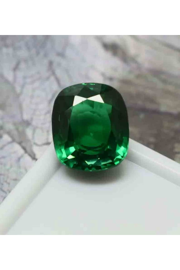 Cushion Shape Natural Green Sapphire 10Ct Ncklace Pendant Jewelry Making Loose Certified Gemstone