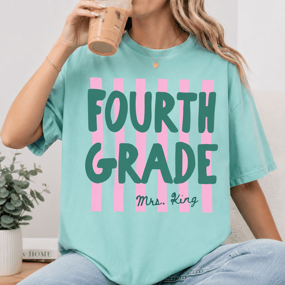 Custom Fourth Grade Teacher Comfort Colors Shirt, Personalized Mrs Teacher Tee, Back To School Gift For Elementary 4th Grade Teacher