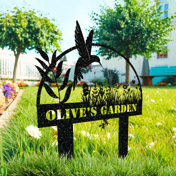 Custom Metal Sign for Garden – Personalized Family Name Stake for Outdoor Lawn and Patio Decor – Unique Humming Bird Yard Sign for Garden Lovers – Unique Gift for Housewarming and Garden Parties