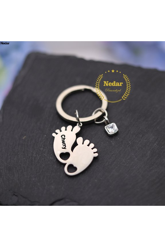 Custom Name Birthstone Keychain Customized Birthday Foot Stainless Steel Engraved Date Footprint Keyrings For Mom Dad Gift