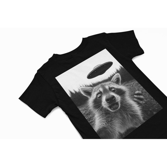 Custom Wildlife shirt Funny animal meme Shirt UFO trendy humour tee for boys Quirky customisable animal art Novel wildlife apparel for men