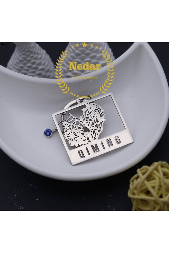 Customized Name Spider Key Chain Stainless Steel Heart Web Birthstone Custom Flower Nameplate Keychain Halloween Gift