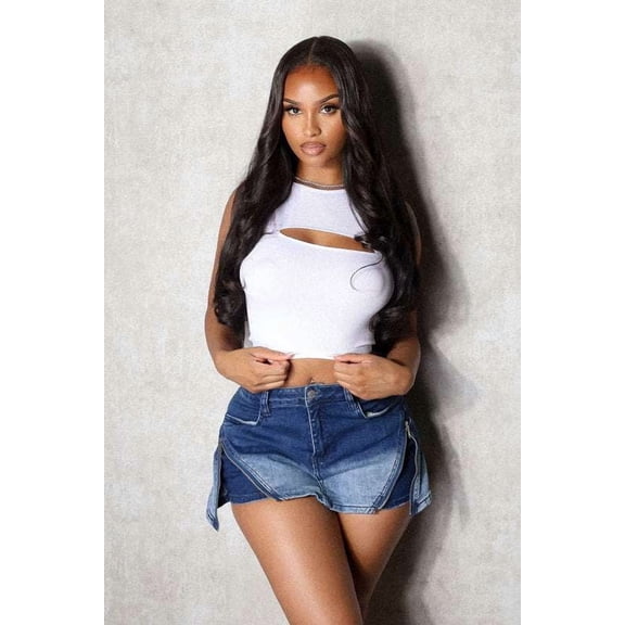 Cut-Out Sleeveless Crop Top (L, White)