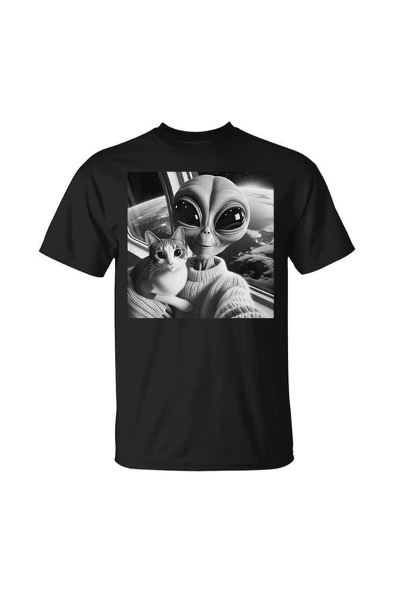 Cute Alien Cat Selfie Tee UFO Earth Photo Theme Unisex Adult Cotton Funny Sci-Fi Graphic Shirt, Size S, Color Black