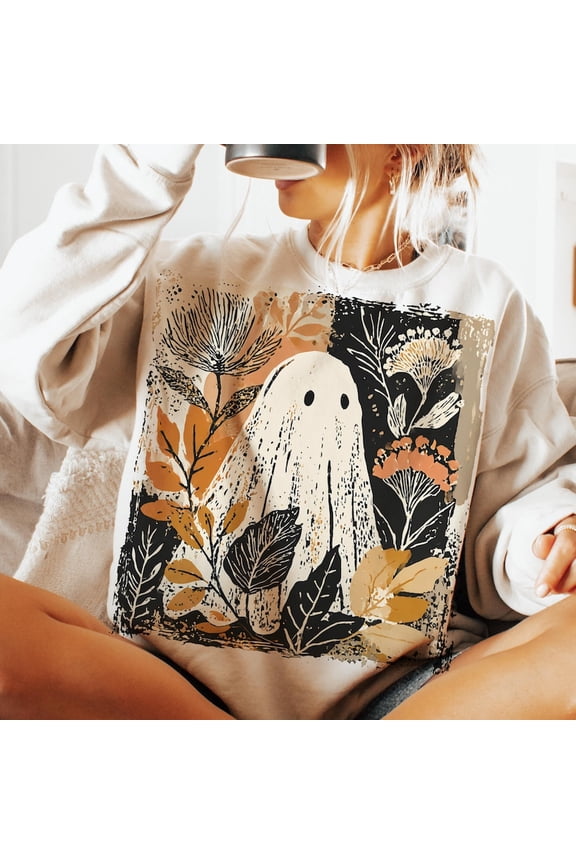 Cute Boho Halloween Sweatshirt for Women – Fall Ghost, Pink Pumpkin, Floral Autumn, Spooky Season, Autumn Vibes Tee