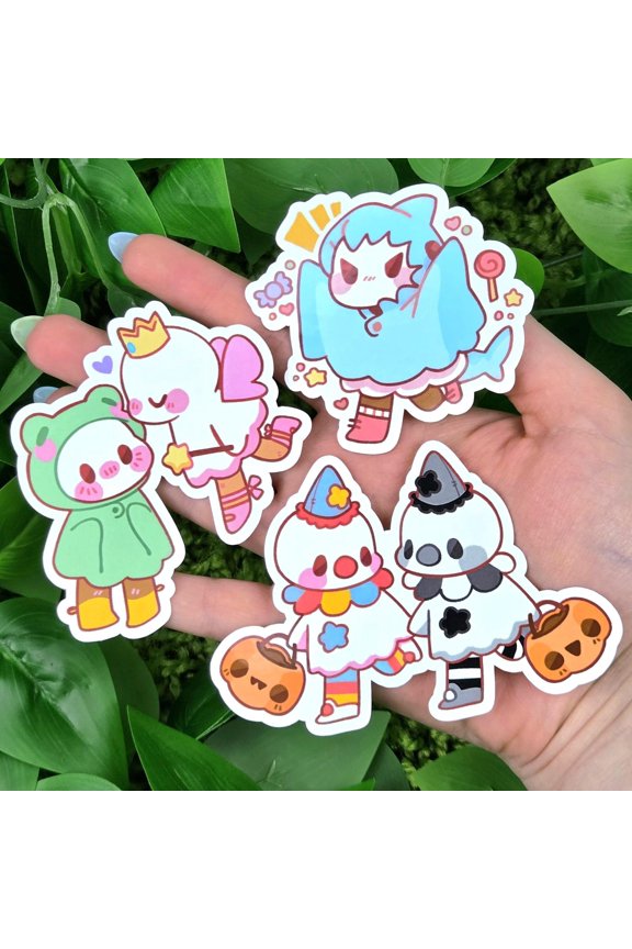 Cute Costume Ghost keychains, RANDOM 1 PACK