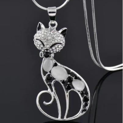 Cute Crystal Shining Diamond Opal Cartoon Fox Cat Necklace