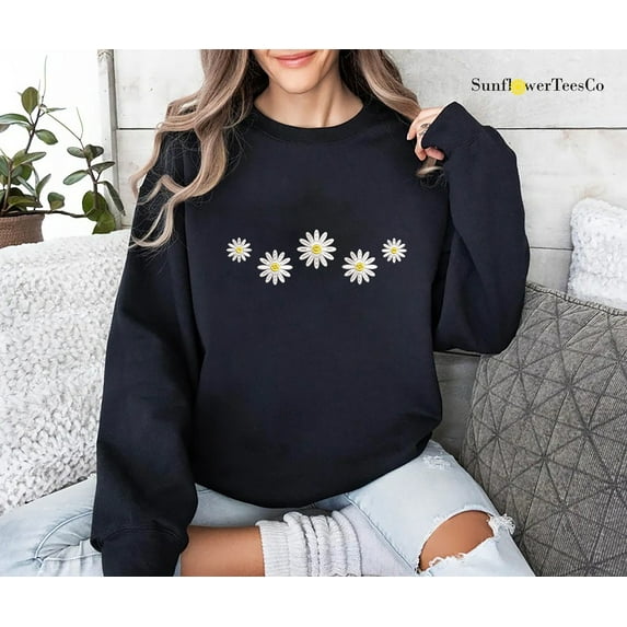 Cute Daisies Embroidered Sweatshirt,Embroidered Floral Daisy Sweater,Spring Sweatshirt,Botanical Sweatshirt,Plant Sweatshirt,Embroidery Gift