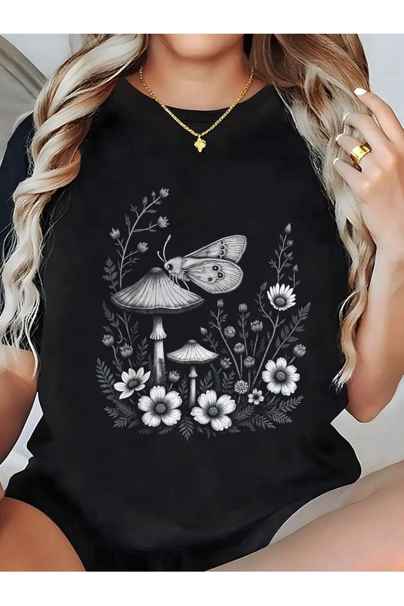 Cute Fairycore Floral Moth Aesthetic Women Girls-Shirt Graphic Tees Women Crop Tops Summer Outfits Women Fashion-Shirt