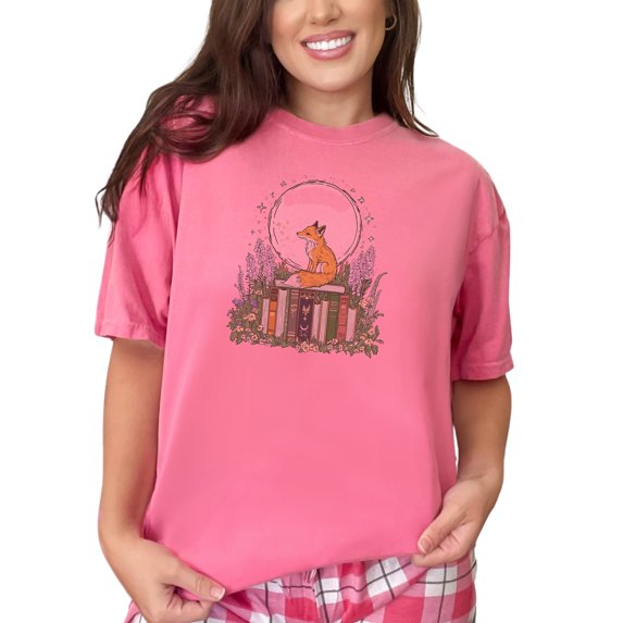 Cute Fox Reading Books Graphic Tee, Book Lover Gift, Nature Lover Shirt, Literary Fox Artwork, Unique T-Shirt Design, Whimsical Animal Tee, Crunchberry Comfort Colors T-Shirt, XL