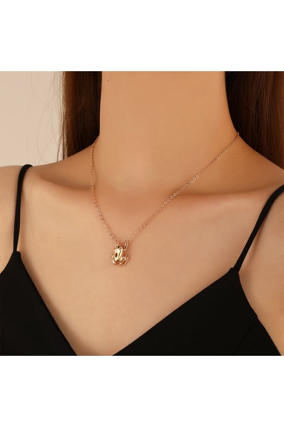 Cute Frog Necklace Gold 3D Chain Lucky Animal Jewelry for Women 17.32 Inches 1.57 Inches Extension