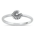 thumbnail image 1 of Cute He Loves Me Not Daisey Petal Ring .925 Sterling Silver Band Jewelry Female Male Unisex Size 8, 1 of 4
