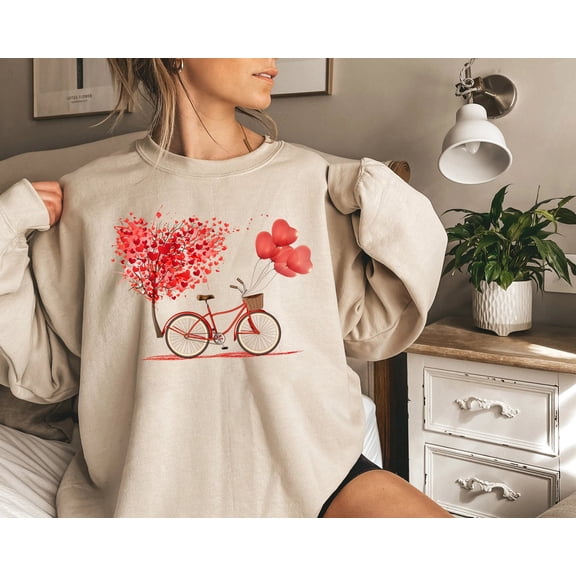 Cute Heart T-Shirt,Gift For Valentine's Day,Birthday Shirt For Wife,Sweet Shirt For Couple