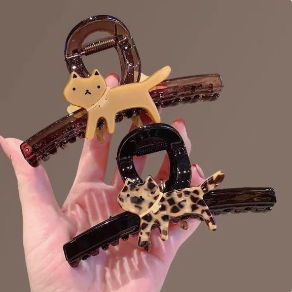 Cute Leopard Print Cat Shark Clips - Strong Grip for Thick Hair, Stylish and Versatile for Daily Wear