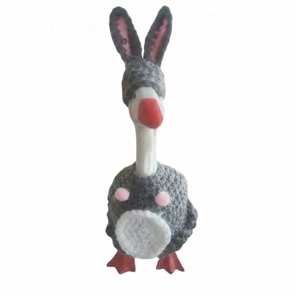 Cute Mini Goose Desktop Decoration Set, Cartoon Animal Ornament with Outfits, Creative Office Home Tabletop Figurine, Fun Shelf Accent