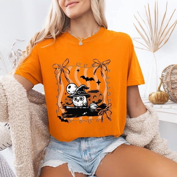 Cute Owl Halloween T-Shirt – Witch Hat Pumpkin Graphic Tee for Women