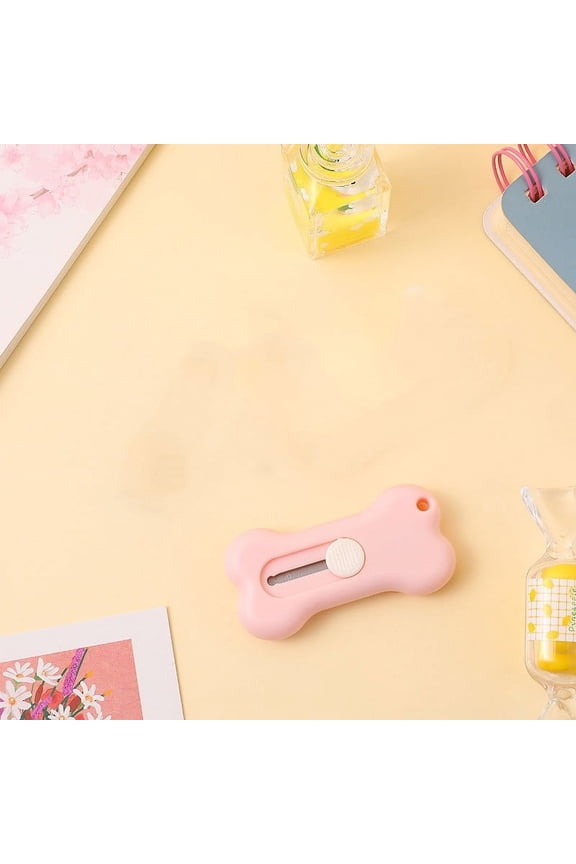 Cute Paper Cutter, Mini Stainless Steel Utility Knife with Keychain Hole for Easy Hanging, Non-slip Grip & Retractable Blade for Safe Cutting, for Office, Educational, and Home Package