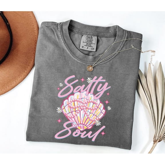 Cute Salty Soul Sea Shell Shirt, Lovely Summer T-Shirt, Cute Summer Girly Tee, Cute Women Gift, Girly Summer Gift