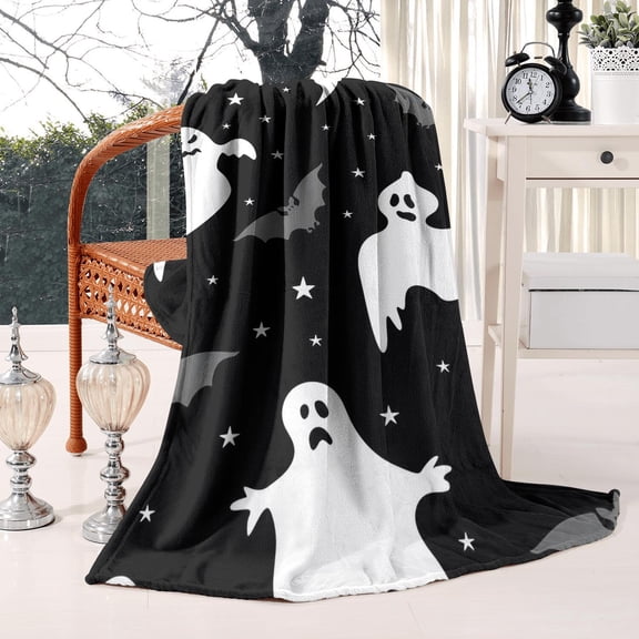 Cute Spooky Halloween Blanket - Friendly Ghost Pumpkin Pattern 50x60 Inch Cozy Plush Microfiber Throw