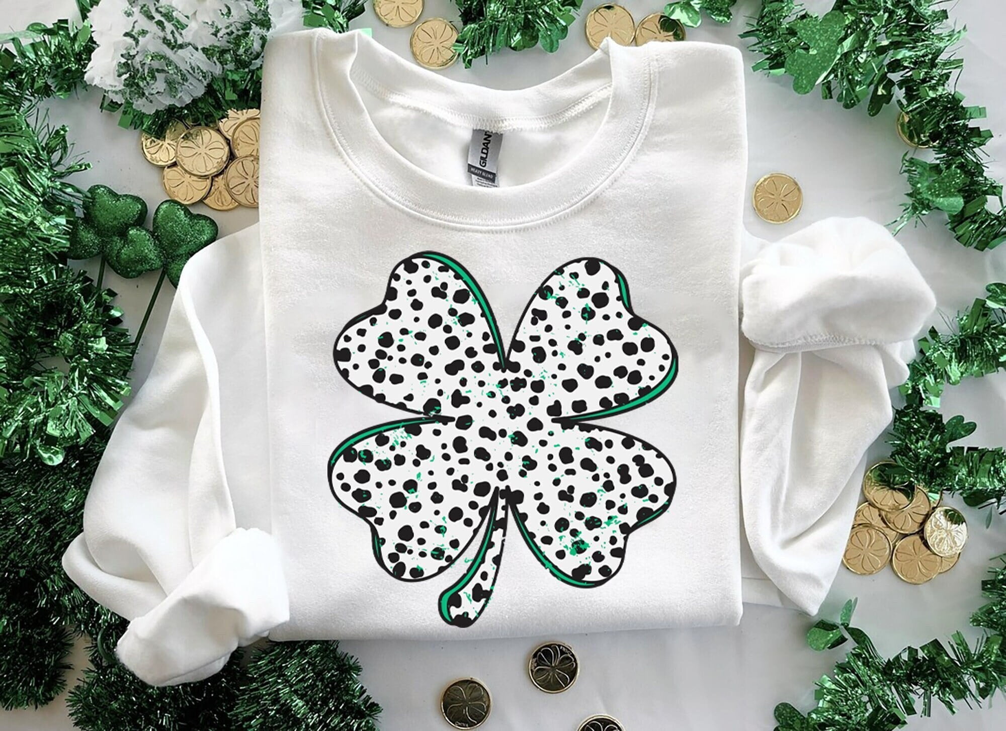 Cute St Patricks ,Four Leaf Clover Shirt, Watercolor St Patrick Tshirt, St Patricks Day,,S