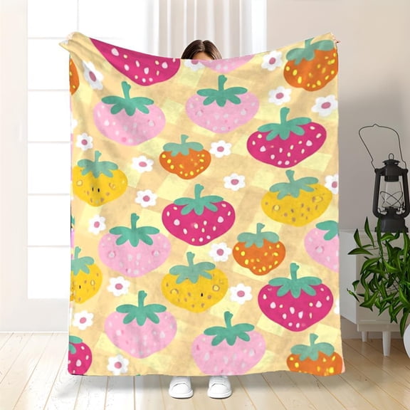 Cute Strawberry Pattern Soft Flannel Throw Blanket | 280gsm, Polyester, Non- Fabric, Warm Cozy, Lightweight, Durable, Suitable for All Seasons, Ideal for Couch, Bed, Sofa, Living Room, Bedroom Decor
