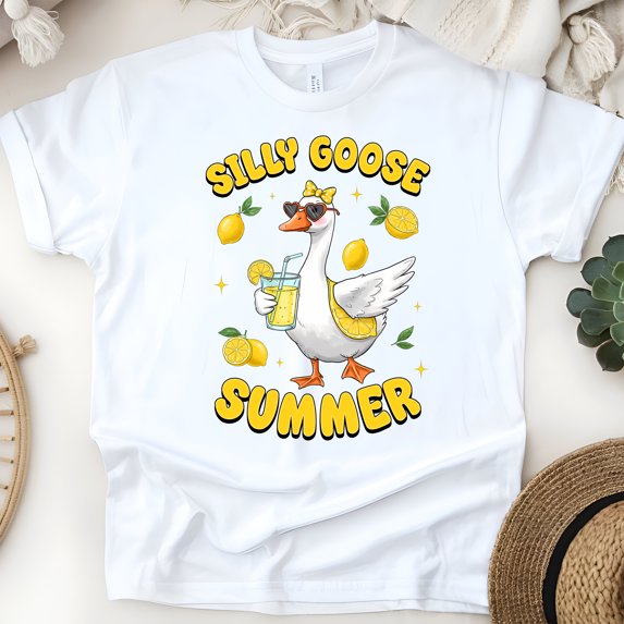 Cute Summer Goose Shirt for Women, Lemon-Themed Funny Animal Graphic Tee, White, Size S