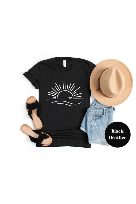 Cute Sun T-Shirt, Sunshine Shirt, Sun T-shirt, Women's Sun Shirt, Beach Shirt, Minimal Sun Tee Shirt, Summer Shirt, Vacation T-Shirt TH060148