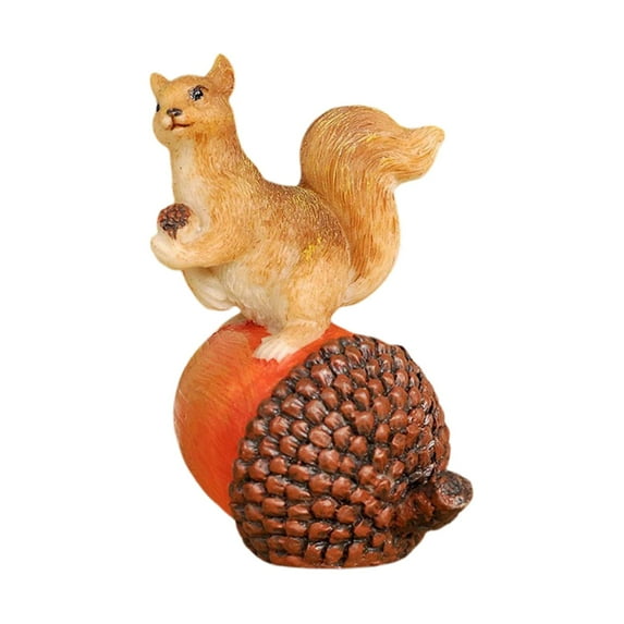 CxhicLuv American Cute Resin Squirrel Statue, Detailed Garden Animal Figurine, Outdoor & Indoor Garden Decor for Christmas, Porch & Patio Ornaments, Charming Holiday Home Decoration
