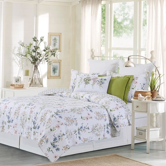 Cynthia King Quilt Set