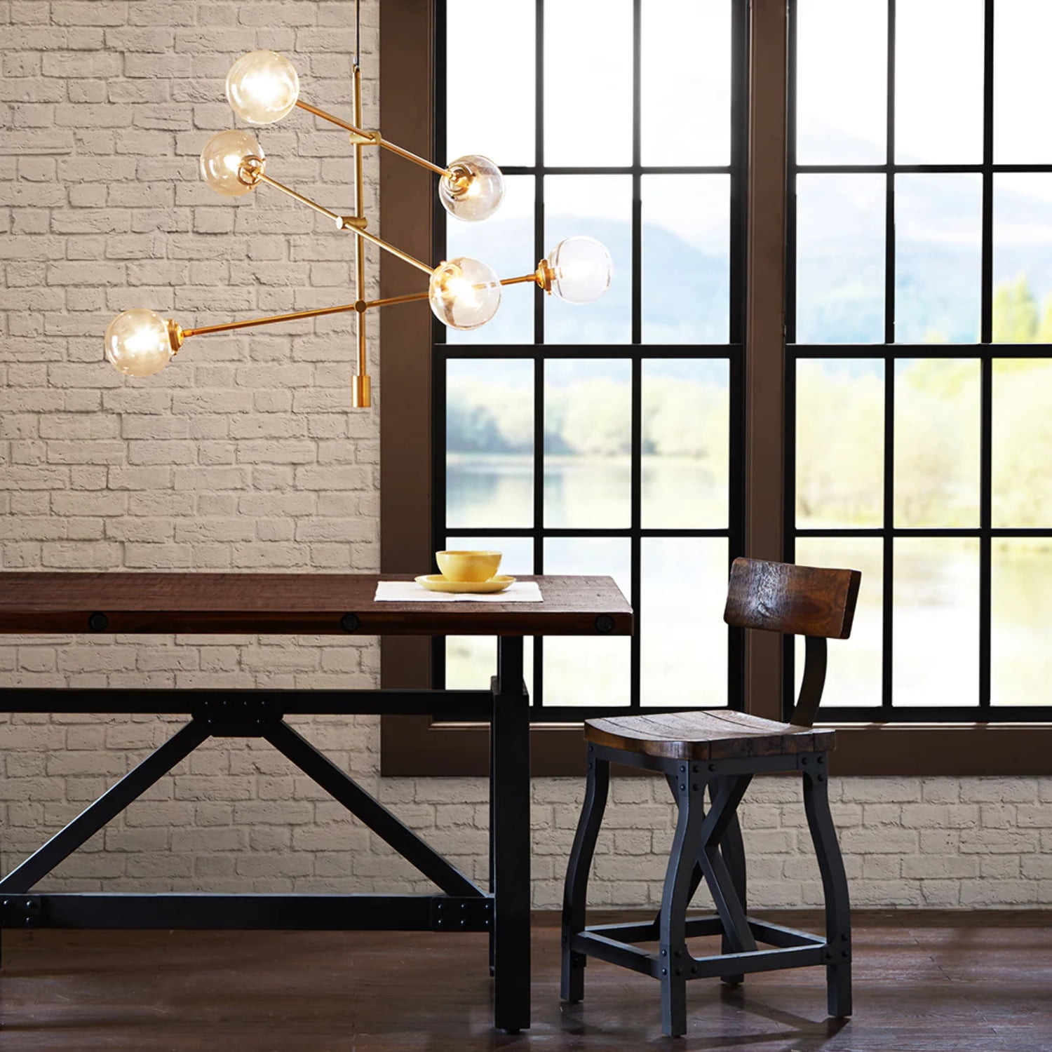 Cyrus Mid-Century Brass Sputnik Chandelier with Oversized Bulbs