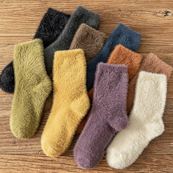 D-GROEE 2 Pairs Women Warm Super Soft Plush Slipper Sock Winter Fluffy Crew Socks Casual Home Sleeping Fuzzy Cozy Sock