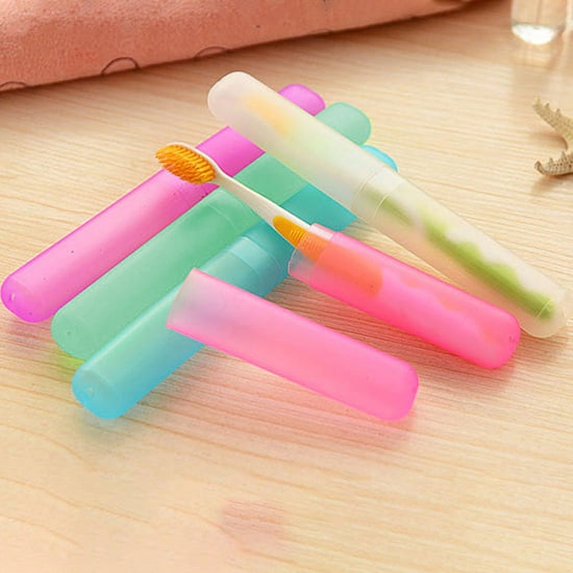 D-GROEE 5pcs Travel Toothbrush Case – Portable Plastic Toothbrush Holders Travel– Ideal for Camping, Trips & Daily Use