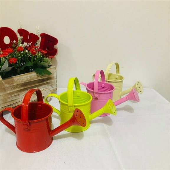 D-GROEE Metal Watering Can, Simple Kids Watering Can, Children Garden Watering Bucket Iron Watering Tin Can Sprinkling Kettle for Garden Plants Flower (1.97x2.76 in)