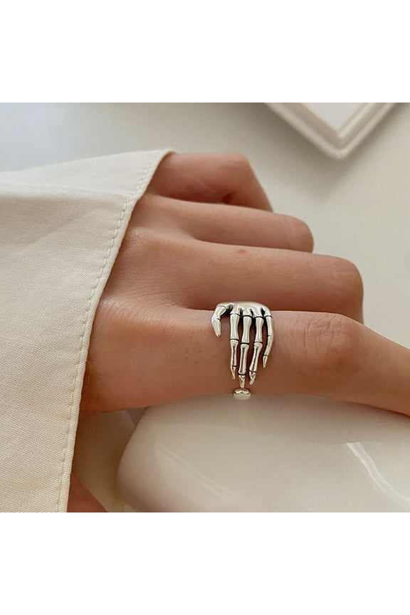 Retro Skull Hand Ring Gothic Skeleton Hand Ring for Rock Biker Halloween Trick Costume Jewelry