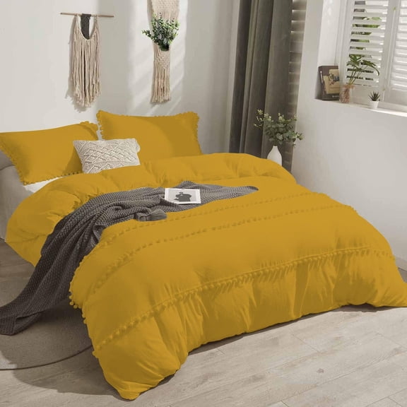 D.N.G. BEDDINGS 1 Piece Boho Chic Pom Pom Comforter, All Season Down Alternative Bedding Comforter - (King/California King Size, Gold) 800 Thread Count, Egyptian Cotton.