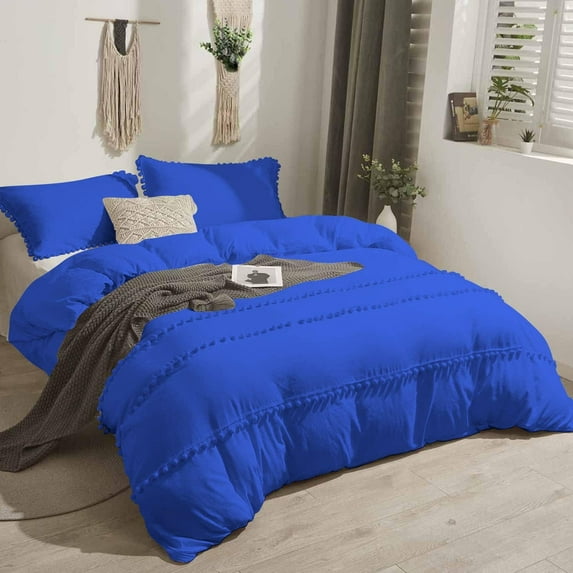 D.N.G. BEDDINGS 5 Piece Boho Chic Pom Pom Comforter, All Season Down Alternative Bedding Comforter with 4 Pillow Shams (Oversized Super King Size, Royal Blue) 800 Thread Count, Egyptian Cotton.