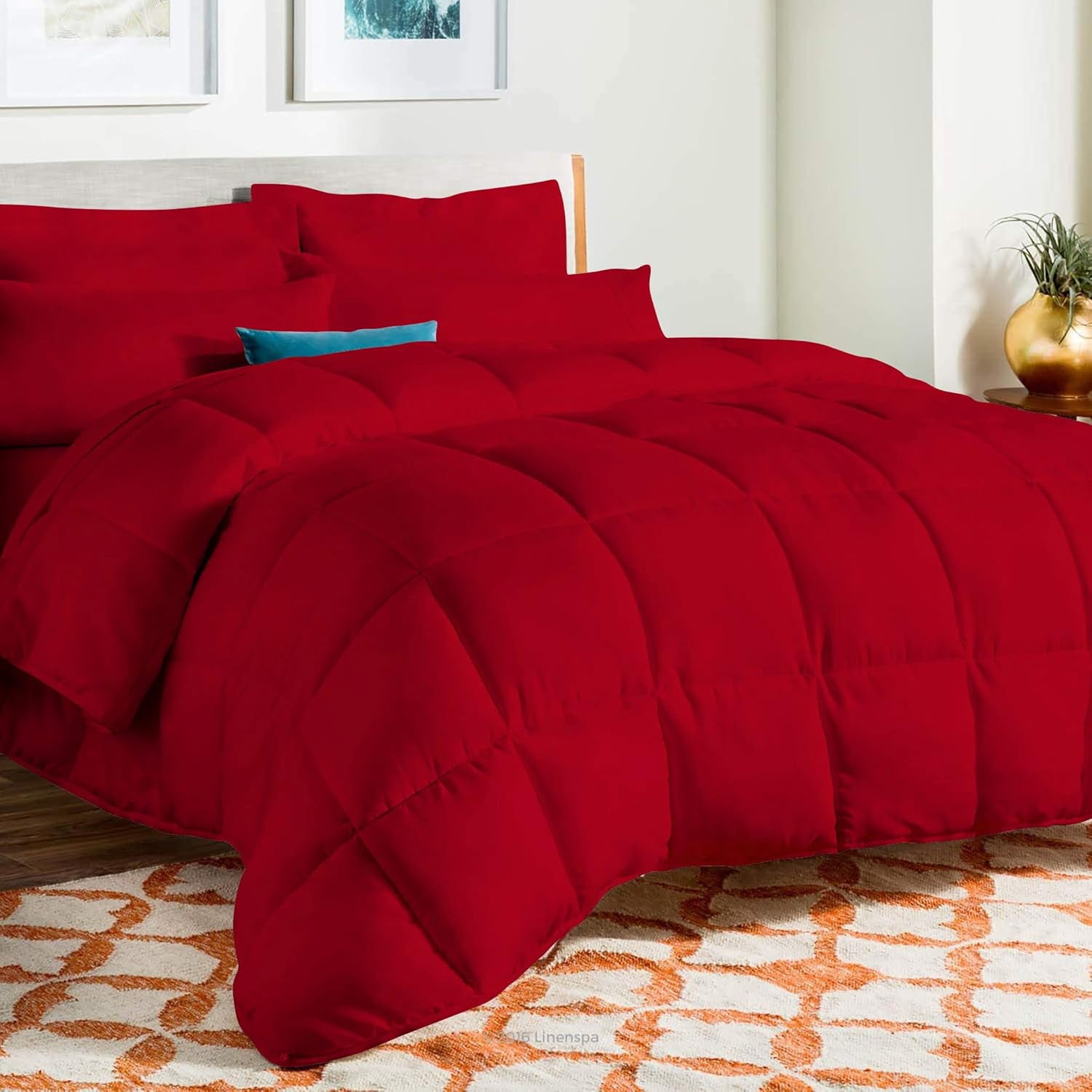D.N.G. BEDDINGS Deluxe All Seasons Full/Queen Size 800 Thread Count, Solid Blood Red Down Alternative 3 Piece Box Design Comforter Set 100% Egyptian Cotton