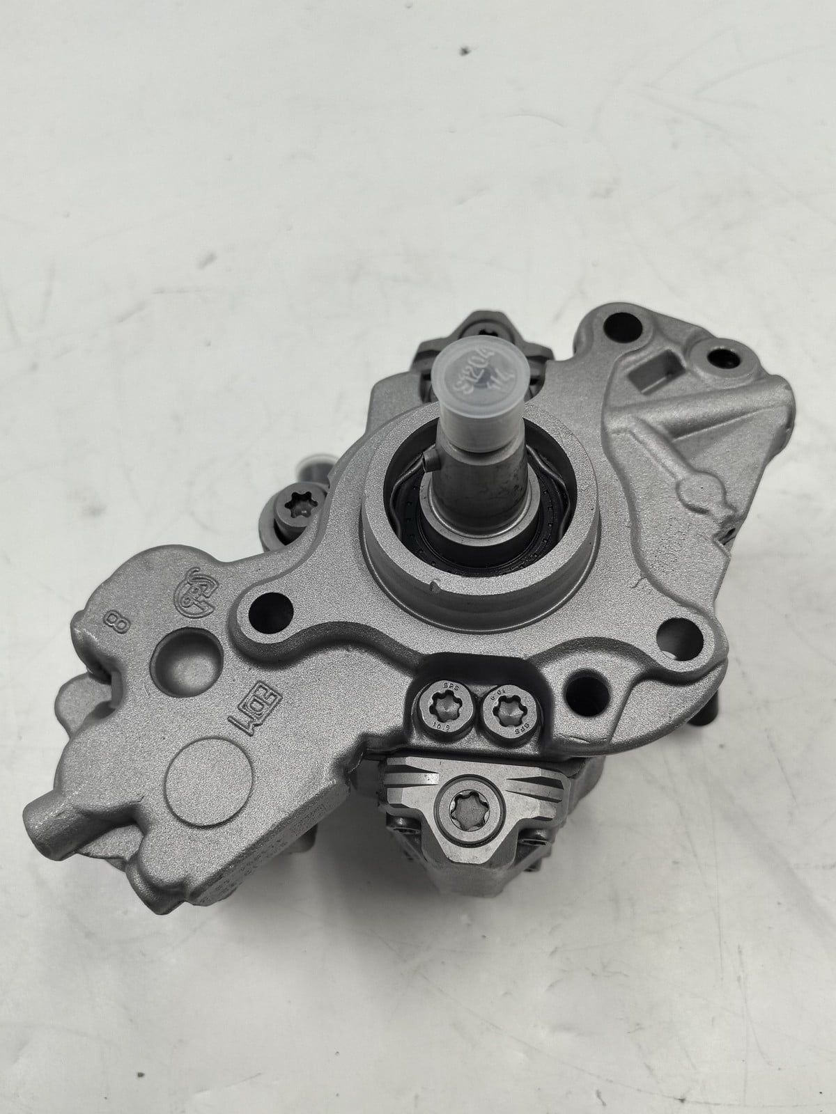 D18 D24 Fuel Injector Pump For Delphi Bobcat Doosan T450 T590 7249380 28394200