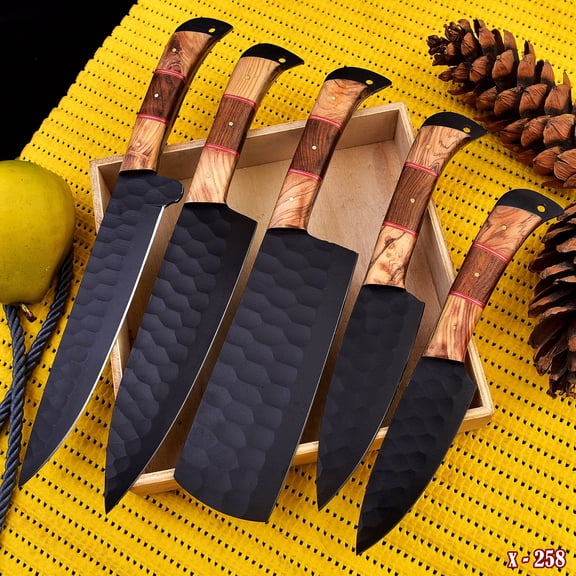D2 Steel Handmade Carbon Steel Japanese Chef Knives Kitchen Knife Set Hammer Pattern Full Tang, 5 Piece
