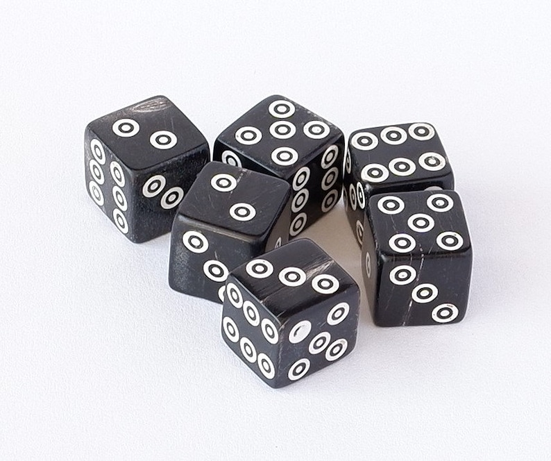 D6 Viking/Medieval Betting Bone Dice Set of 6 - (9/16 Inch or 14-15 mm) Thick (Horn)