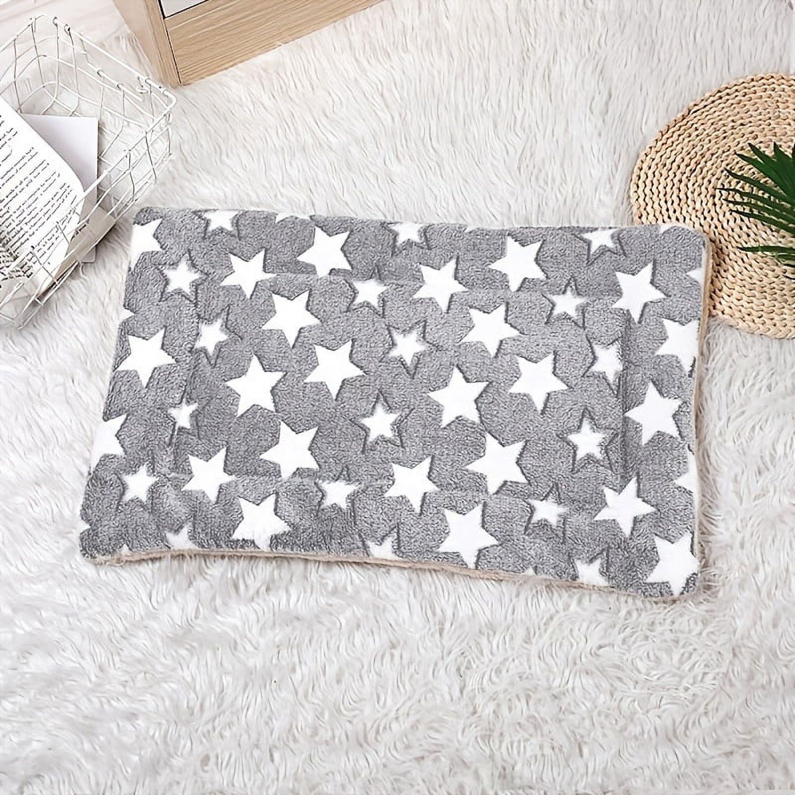 DABEI Double Layered Plush Cat Bed Mat - Thick and Cozy Sleeping Pad for Cats and Dogs