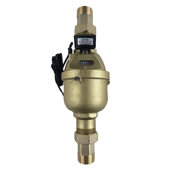 DAE VM-125P 1.25" Positive Displacement Water Meter with Pulse Output, Measuring in Gallon, 1.25" NPT Couplings