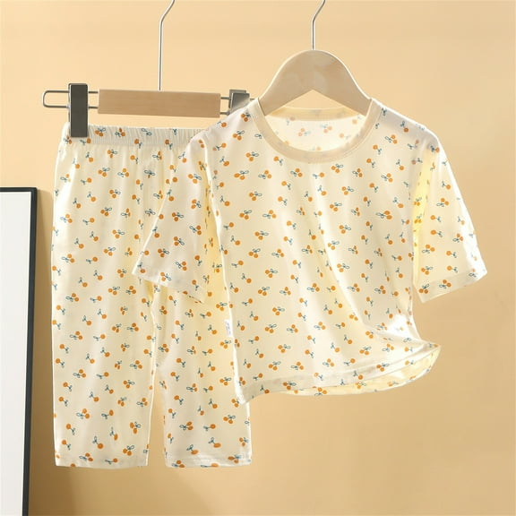 DAETIROS Girls Pajamas Sets-Soft Cotton Fruit Print 3/4 Sleeve Shirts and Capri Pants Girls Summer Sleepwear Clothes Yellow Size 1-15
